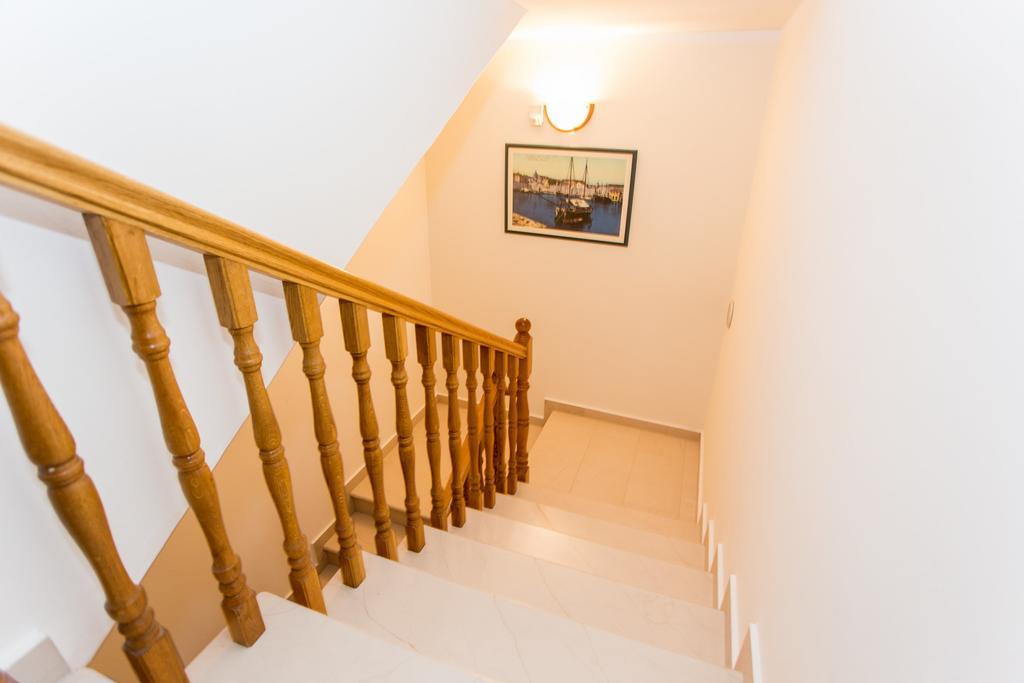 Apartments Villa Sol 스톤 외부 사진